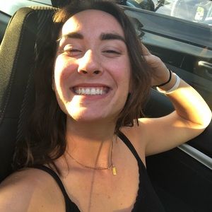 Meet your Posher, Alyssa